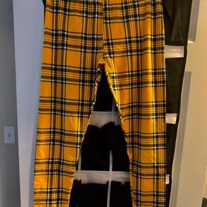 Women’s gold and blue plaid leggings